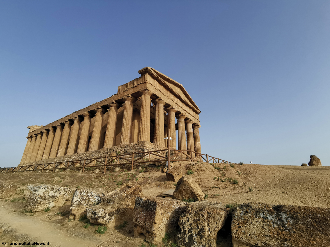 images/stories/archeologia/Agrigento_ValleDeiTempli01.jpg