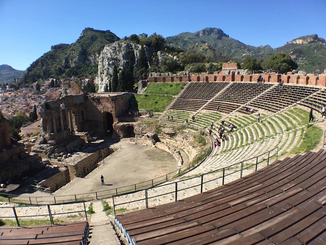 images/stories/archeologia/Taormina_TeatroGreco01.jpg