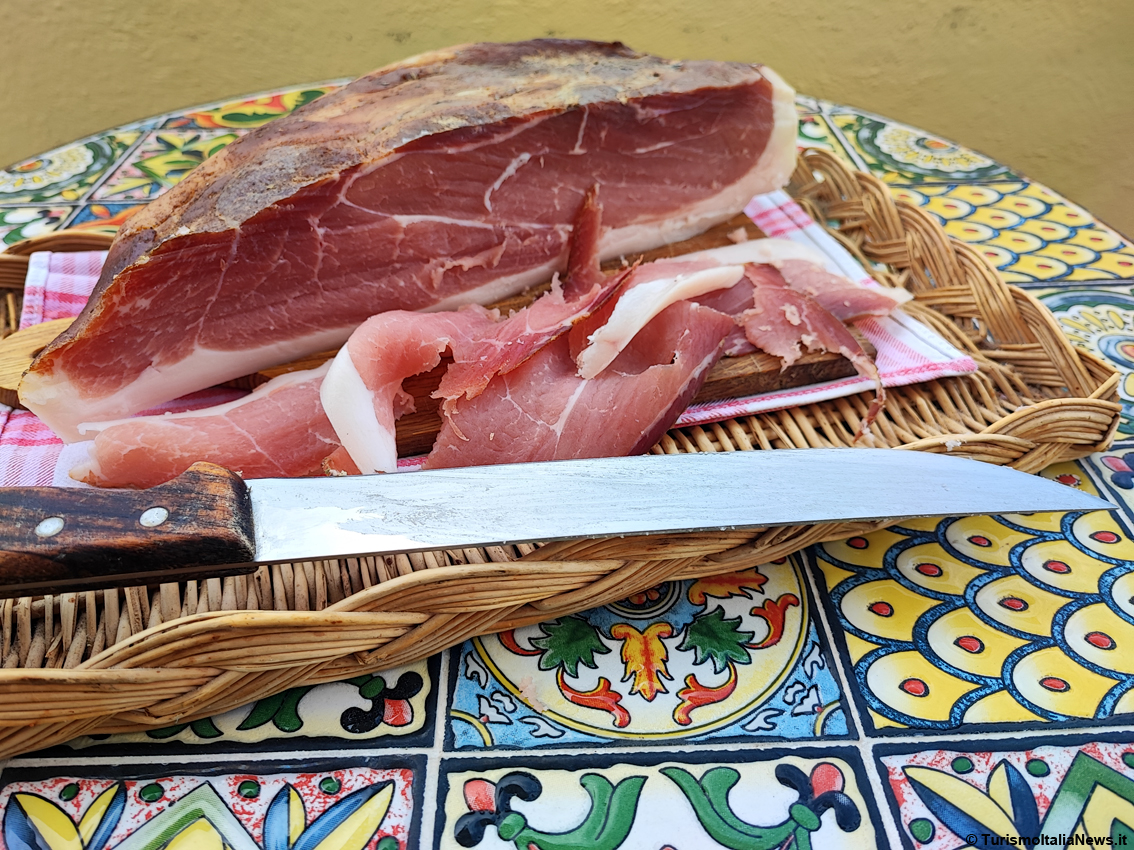 SpeckAperitivo, l’evento gustoso per celebrare i sapori tipici dell'Alto Adige, tra i rifugi e i comprensori sciistici