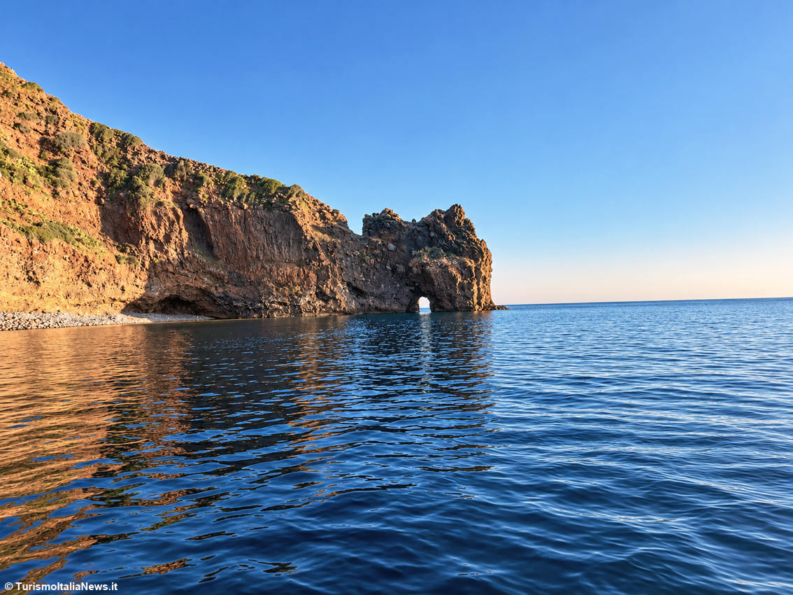images/stories/eolie/Filicudi3.jpg