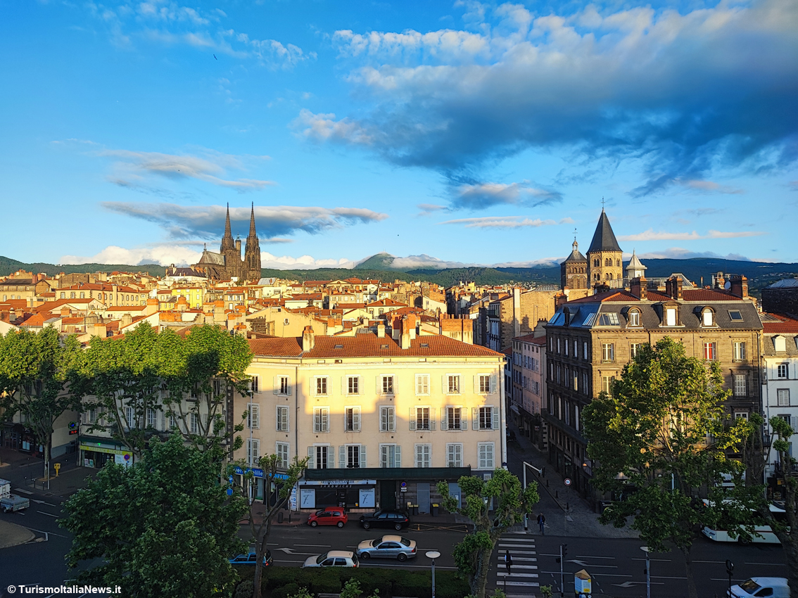images/stories/francia/ClermontFerrand_01.jpg