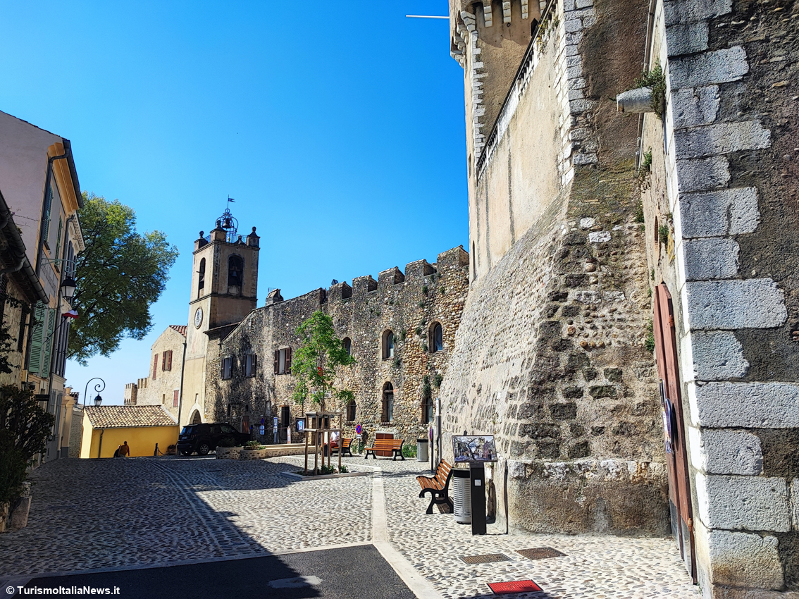 Questo borgo sembra uscito da un’altra epoca: Haut-de-Cagnes è la gemma medievale sospesa tra arte e storia in Costa Azzurra