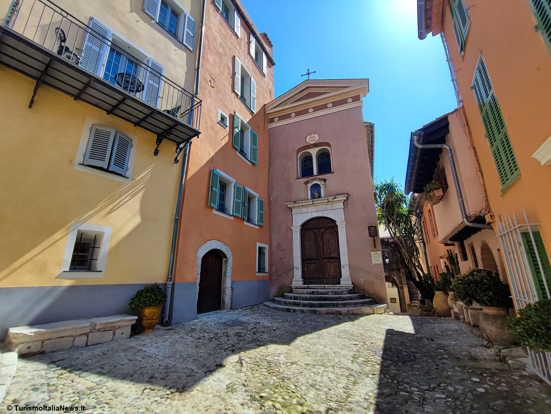 Questo borgo sembra uscito da un’altra epoca: Haut-de-Cagnes è la gemma medievale sospesa tra arte e storia in Costa Azzurra