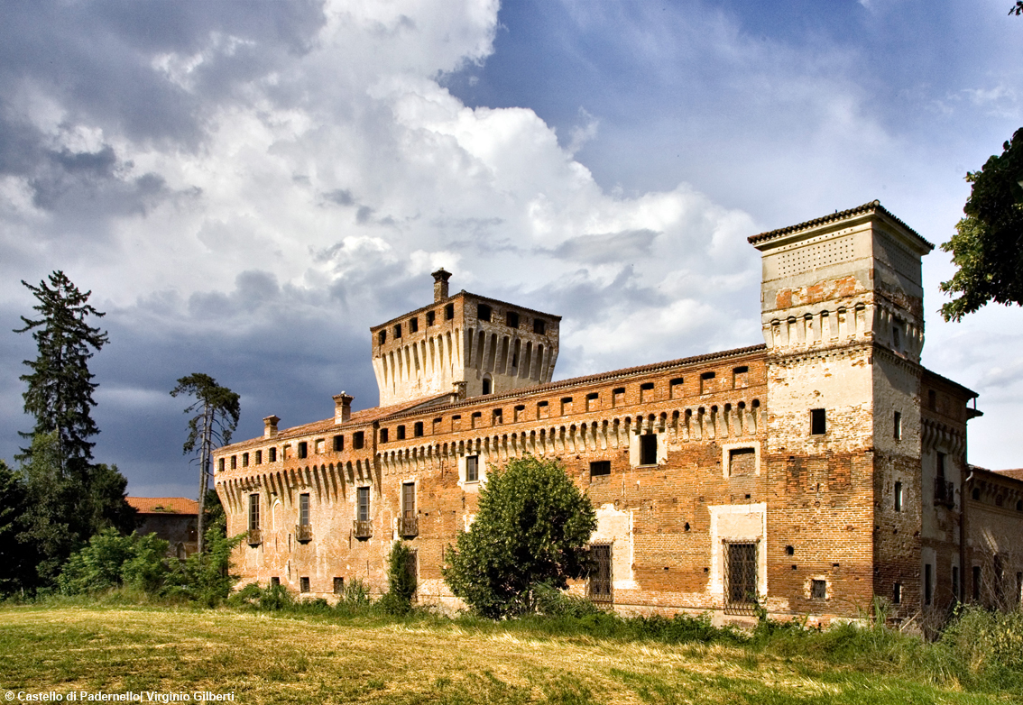 Ti dono una visita guidata al Castello di Padernello per la rigenerazione di un borgo: le meraviglie del maniero della Bassa Bresciana
