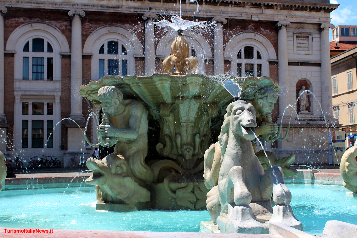 E' Pesaro la Capitale italiana della cultura per il 2024: “Dedichiamo la vittoria a Kharkiv, insieme a noi città creativa Unesco”