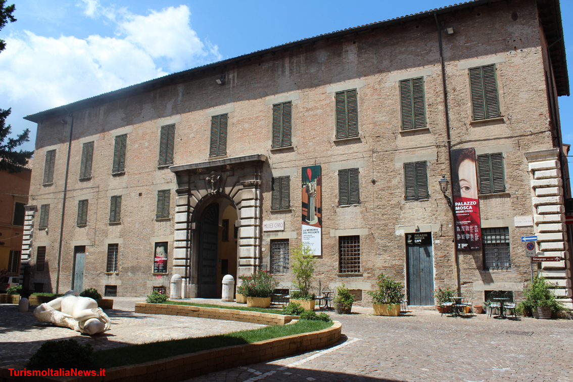 E' Pesaro la Capitale italiana della cultura per il 2024: “Dedichiamo la vittoria a Kharkiv, insieme a noi città creativa Unesco”