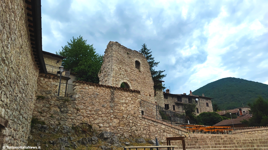 La Trota nuota e corre sui social: Sefro lancia la sfida al web con un contest dedicato al binomio creatività e acquacoltura