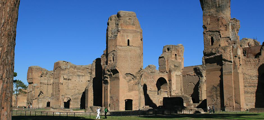 Terme di Caracalla visitabili anche di notte, da vedere c’è anche la mostra “Il segreto del tempo” di Fabrizio Plessi
