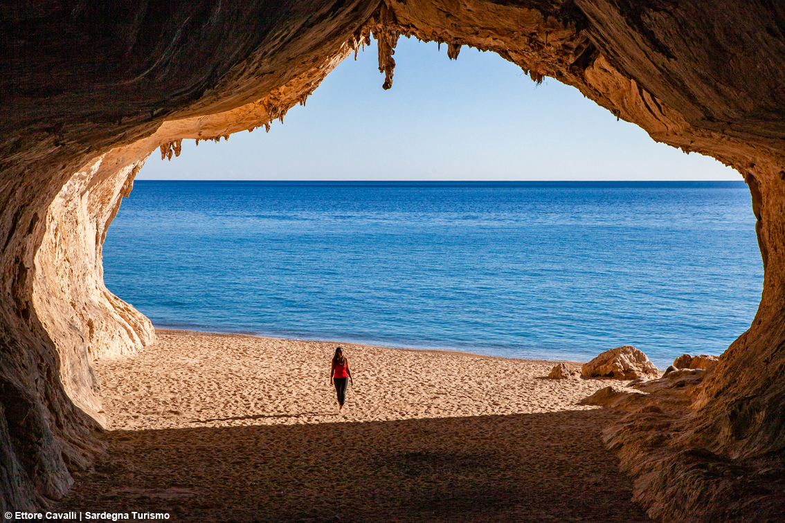 La Sardegna dei Cammini: le tante, diverse anime della regione tutte da conoscere lungo i percorsi più belli e inconsueti
