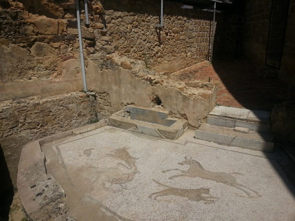 La Villa del Casale a Piazza Armerina con il concerto di Noa dà il via alle visite notturne del sito archeologico
