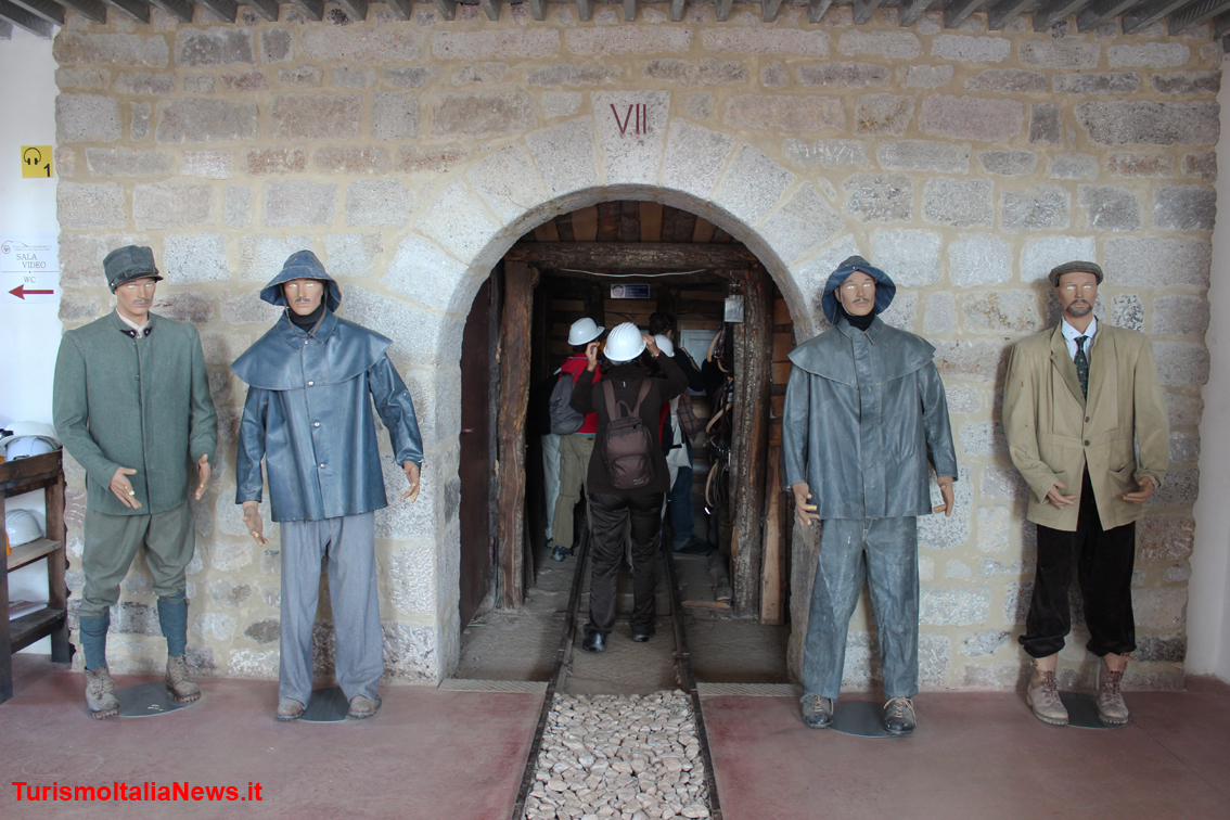 L’itinerario di visita è stato arricchito dalla Galleria livello VII, ovvero il primo percorso sotterraneo allestito all'interno del parco