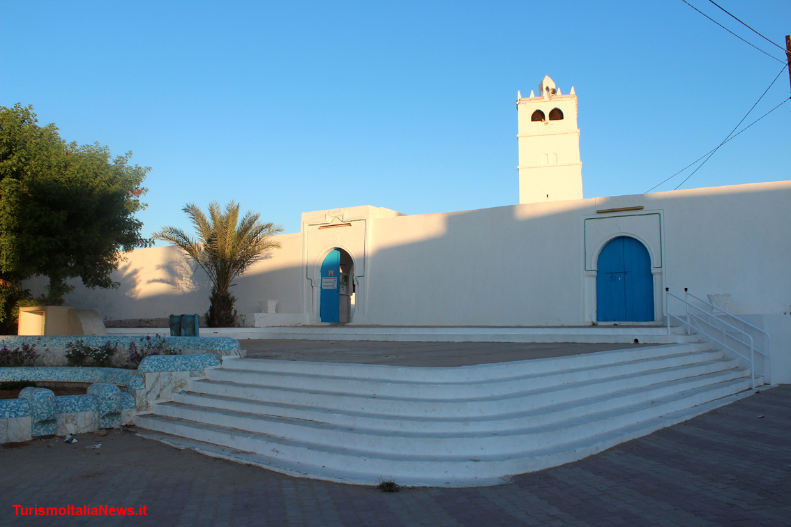 Midoun, villaggio di pescatori: da vedere anche per scoprire lo shopping che propone