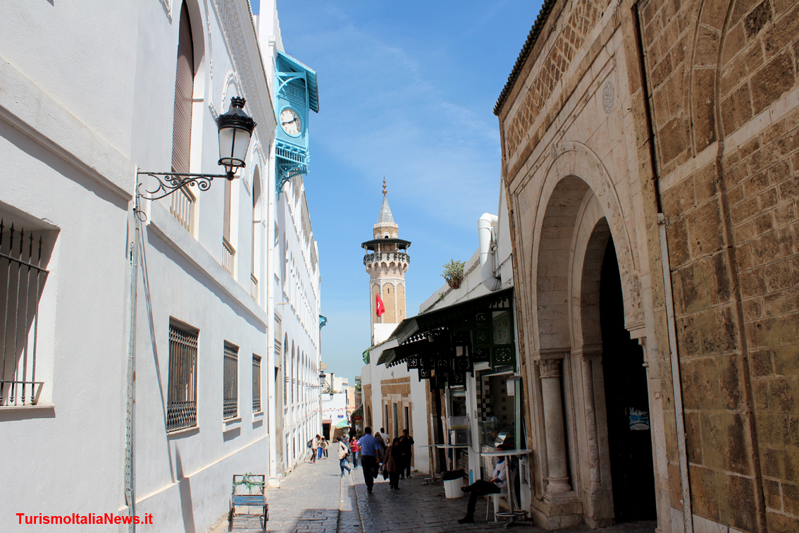 Tunisia è pronta per una ripresa del turismo all’insegna della sicurezza: “Esperienze meravigliose da vivere qui” dice il ministro Mohamed Moez Belhassine