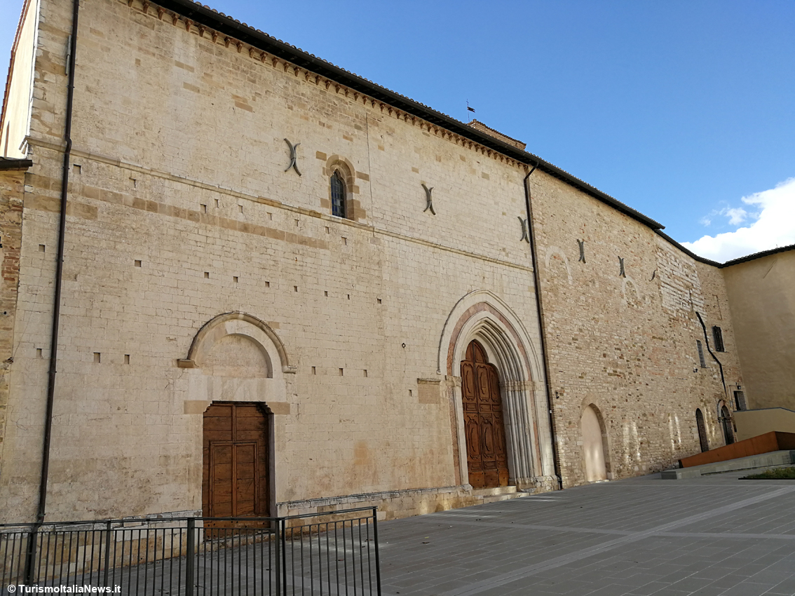 images/stories/umbria/NoceraUmbraPinacotecaPiazzaCaprera.jpg