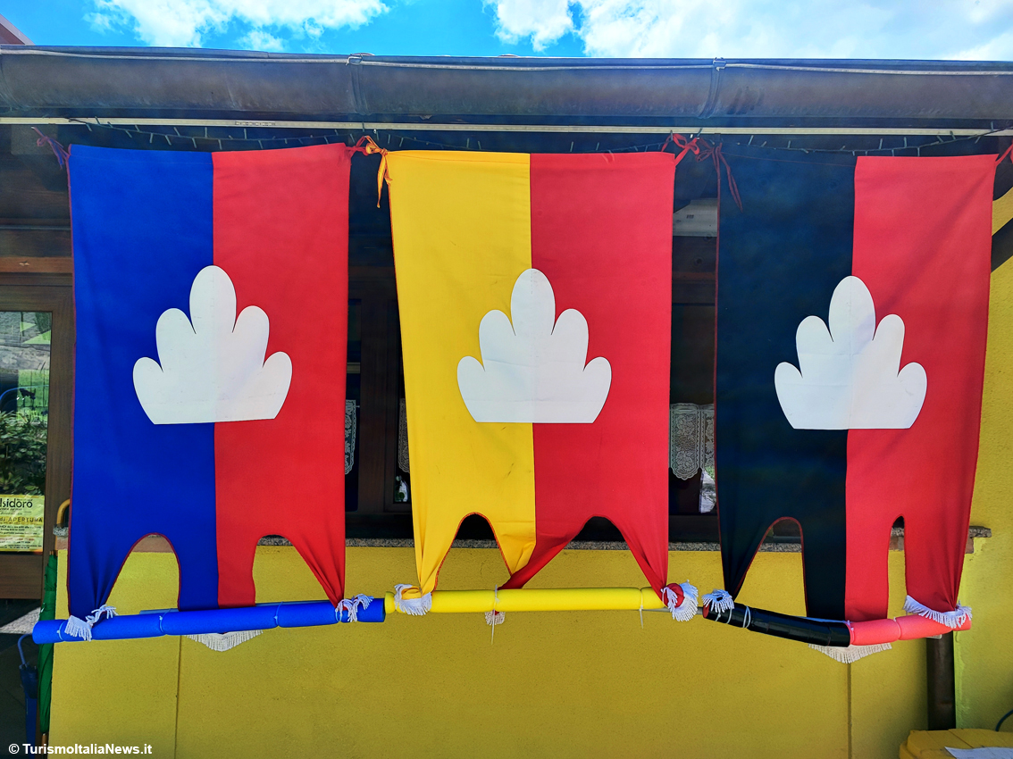 Gubbio, Corsa dei Ceri Mezzani: il rito di identità e passione accende con la stessa intensità l’anima eugubina