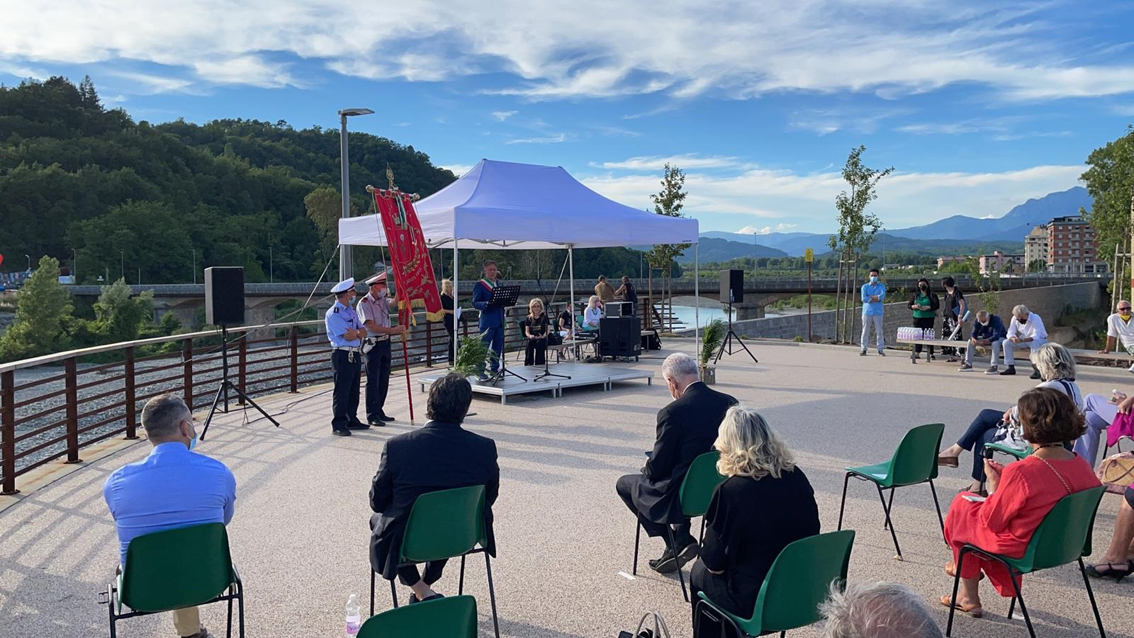 Aulla: “Smisurata preghiera”, inaugurata la prima piazza intitolata ad una canzone d’autore, la rinascita dell’area del Belvedere