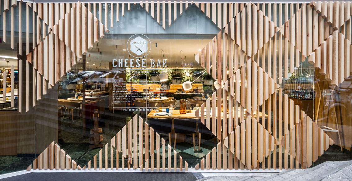 Poncelet, la gioielleria del formaggio a Barcellona: la nuova creazione dello studio vanciano estudi{H}ac per "cult of cheese"