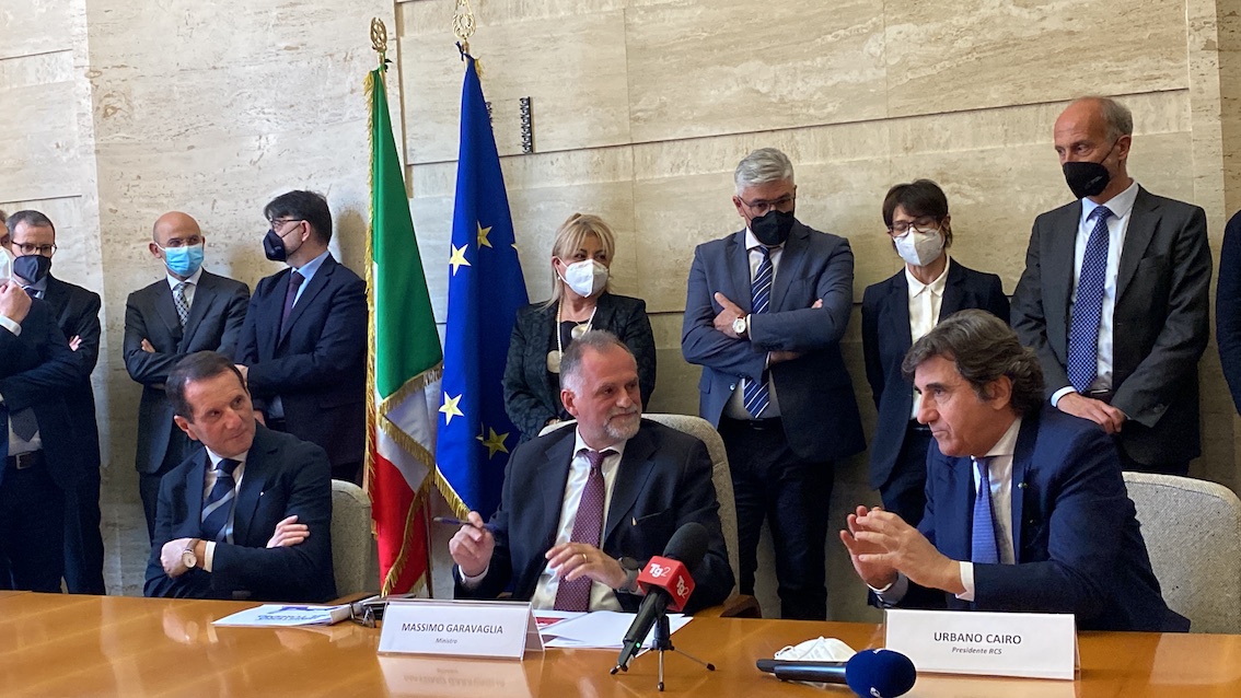 images/stories/varie_2022/EnitGiroItalia2022_presentazione.jpg