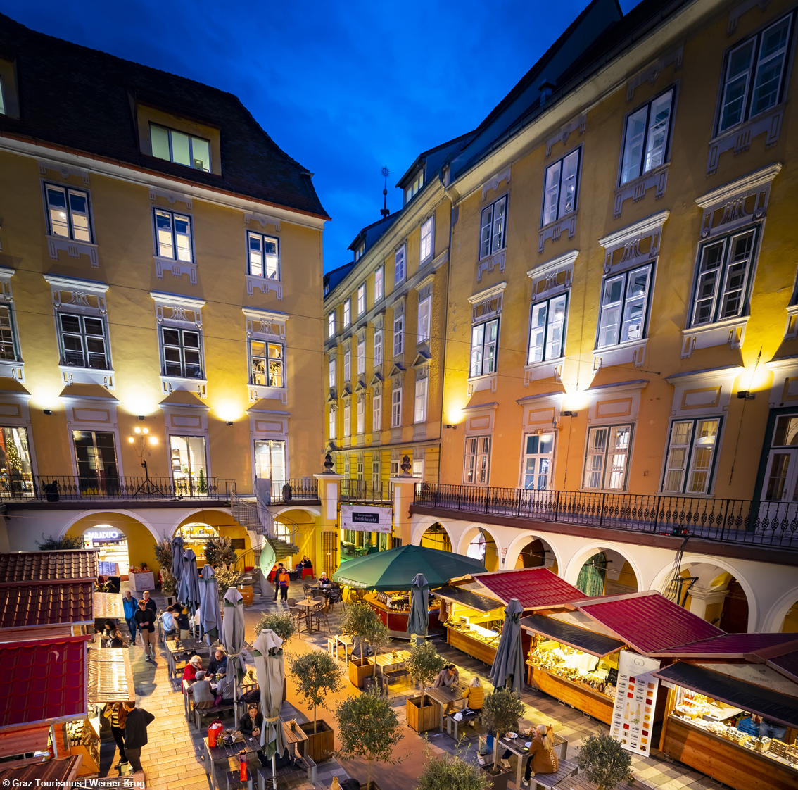 images/stories/varie_2022/Graz_TruffelmarktImParadeishof.jpg