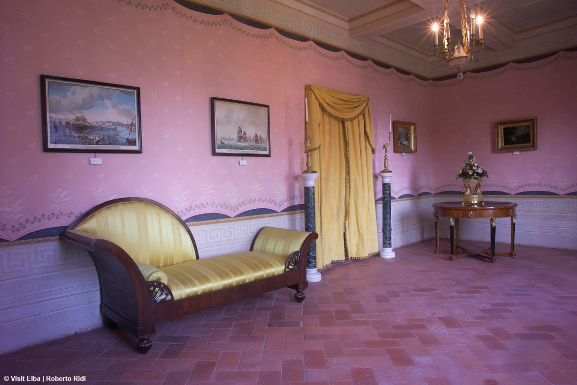 Interni della residenza napoleonica di Portoferraio, Villa dei Mulini