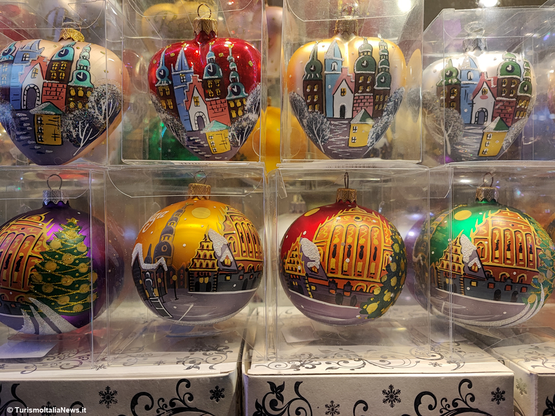 Profumo del bosco in casa: arriva l’Albero di Natale vero a noleggio da restituire al vivaio dopo le feste