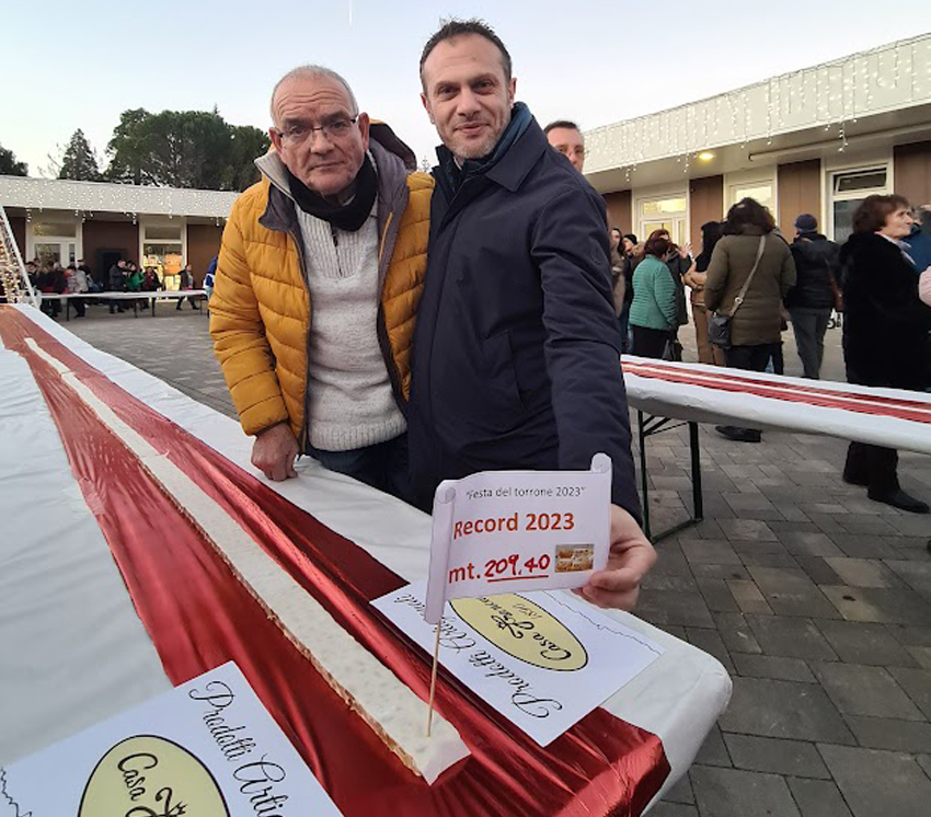 images/stories/varie_2024/Camerino_FestaDelTorrone_01.jpg