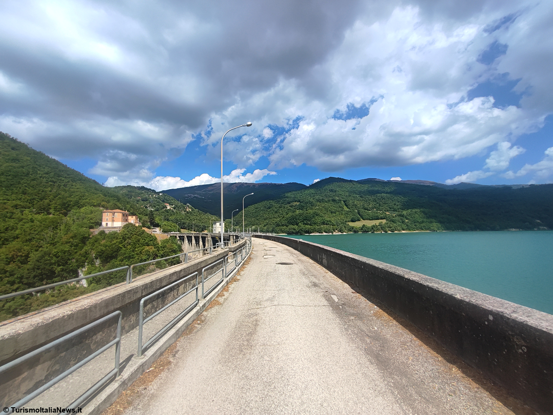 images/stories/varie_2024/LagoDelTurano_Diga.jpg