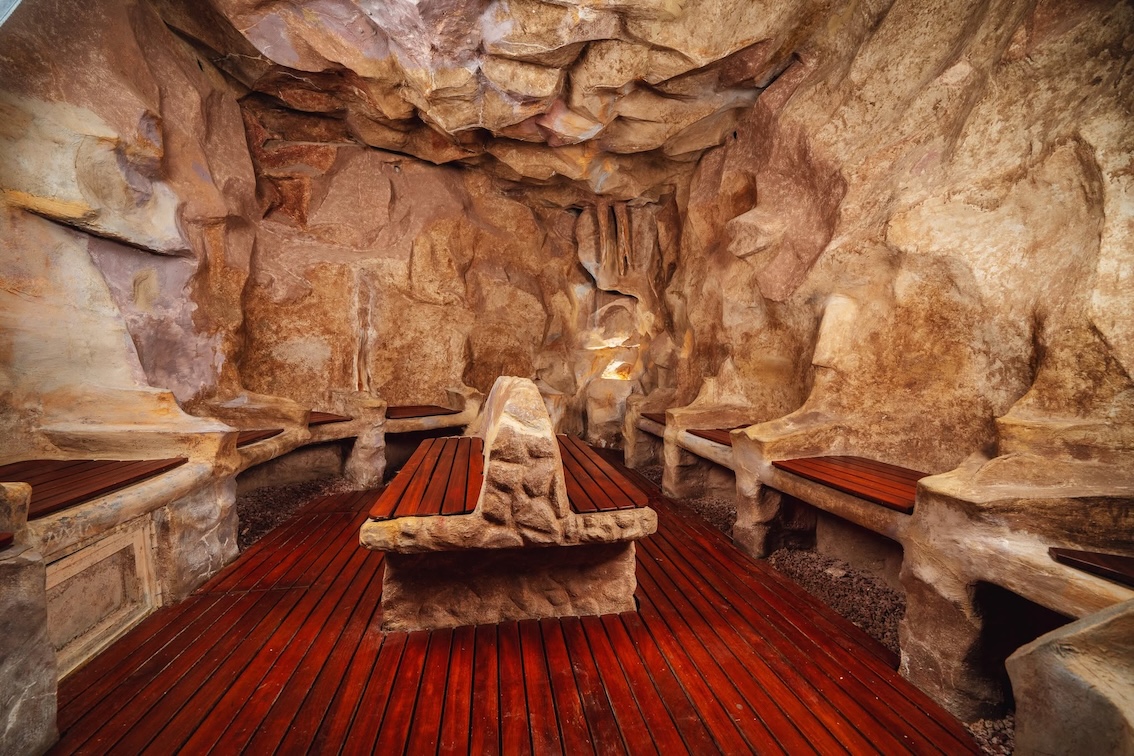 Come scegliere un hotel con piscine con acque termali a Montegrotto Terme?