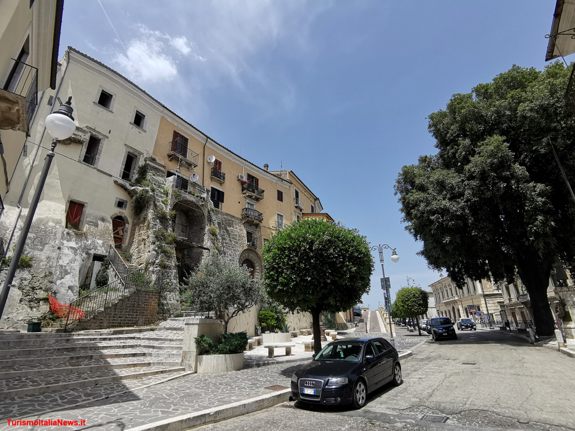 Il centro storico di Casauria