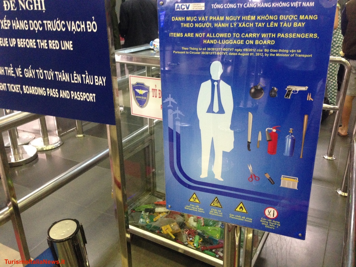 images/stories/aeroporti/AeroportoControlli01.JPG