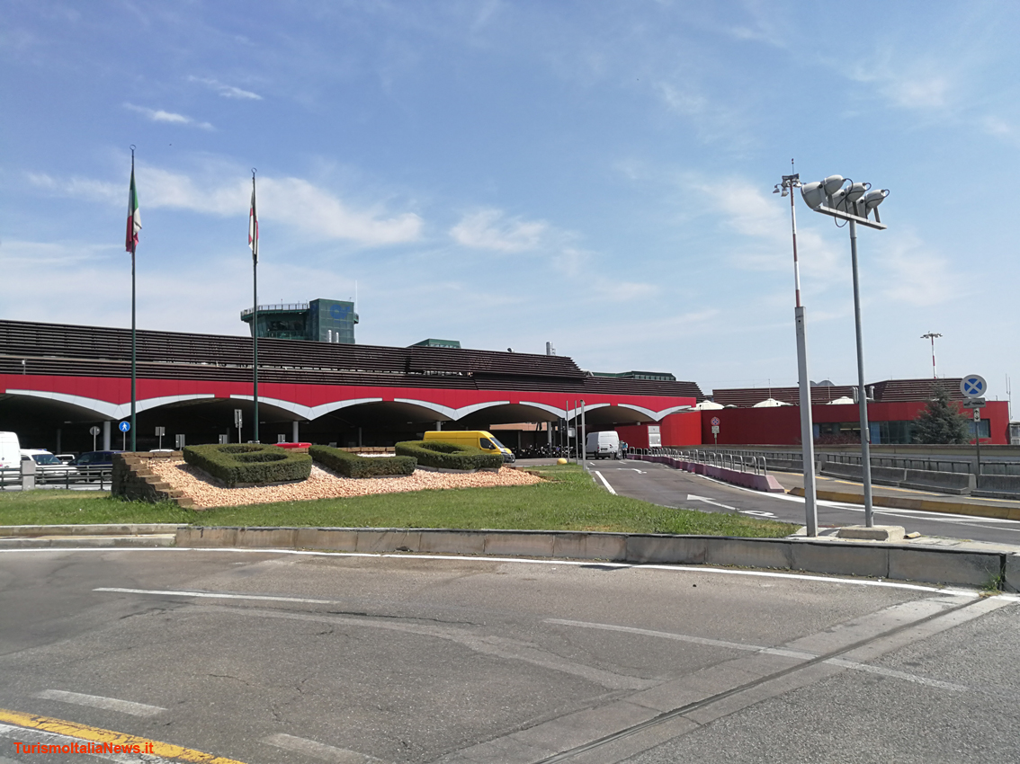 A Bologna debutta il People Mover: è la prima monorotaia in Italia a connettere la rete dell’Alta velocità ferroviaria all'aeroporto
