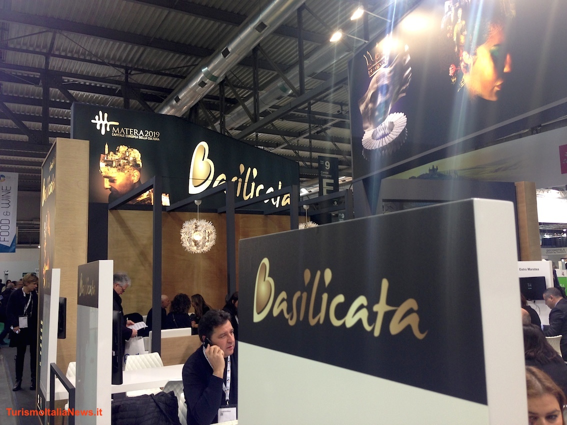 https://www.turismoitalianews.it/images/stories/basilicata/BasilicataStandBit2016b.JPG