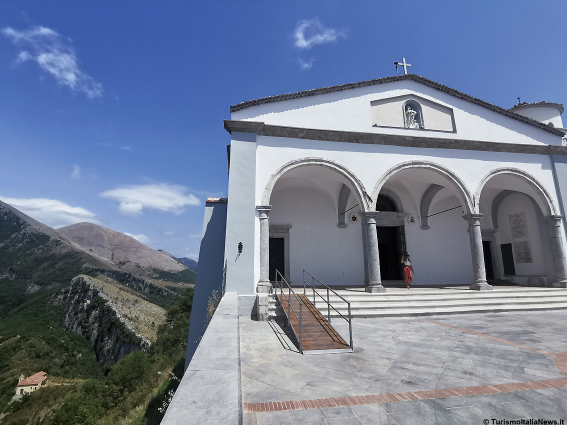 Maratea: il Santuario di San Biagio