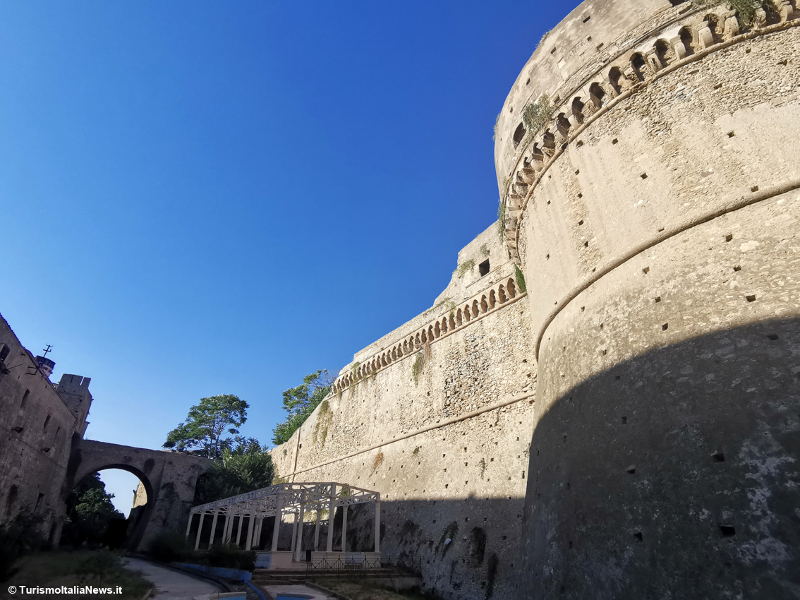 images/stories/calabria/Crotone01.jpg