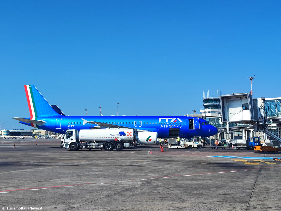 Ita Airways prima compagnia ad aderire al progetto di Enac per facilitare il viaggio aereo di persone autistiche e loro accompagnatori 