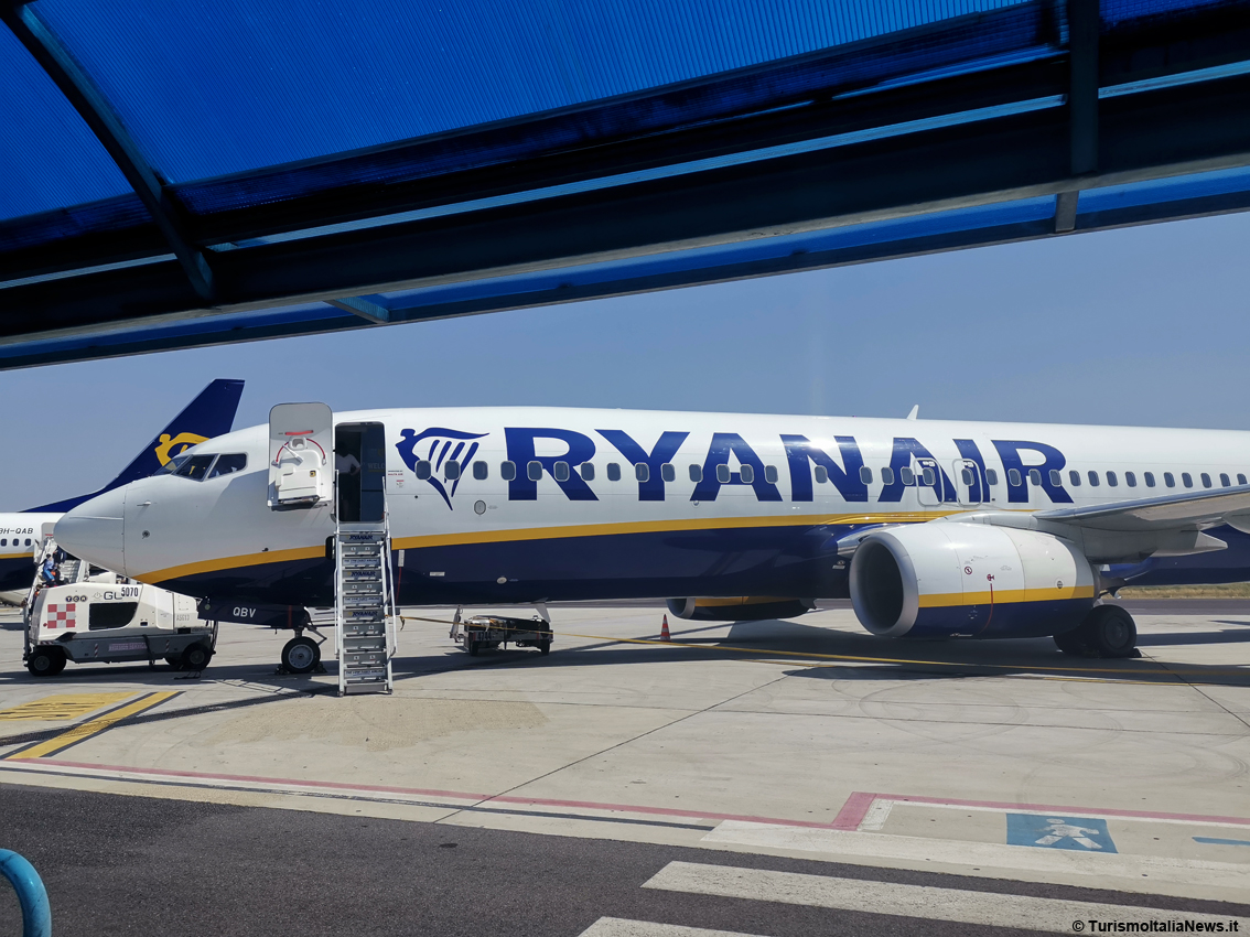 https://www.turismoitalianews.it/images/stories/compagnie/Ryanair10.jpg