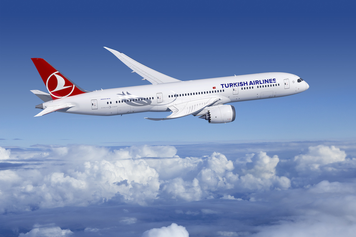 Turkish Airlines: dall'Istanbul Airport parte il primo Boeing 787-9 Dreamliner, destinazione Antalya