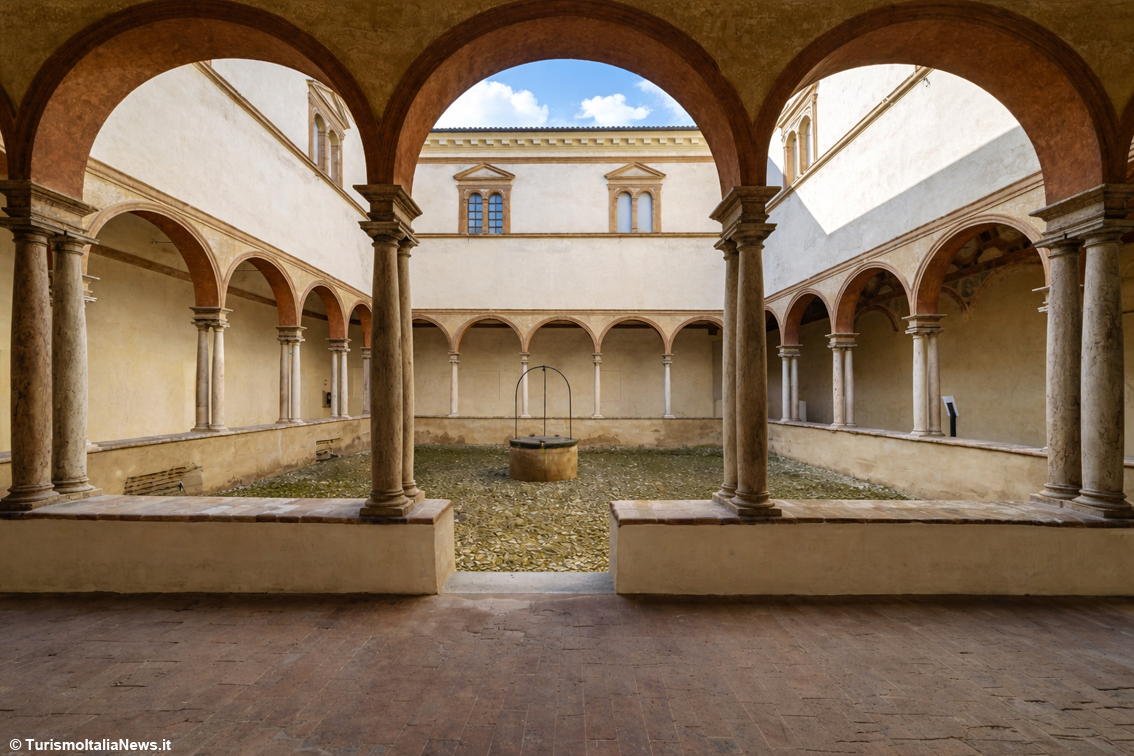 Reggio Emilia, il chiostro di San Pietro