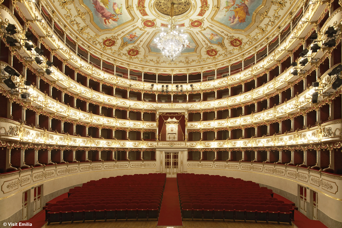 Il Teatro Valli di Reggio Emilia