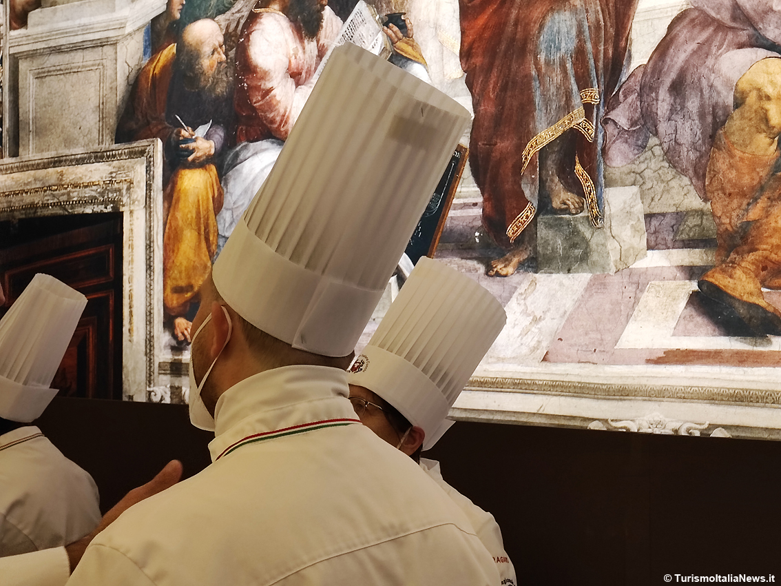 https://www.turismoitalianews.it/images/stories/enogastronomia/Chef_02.jpg