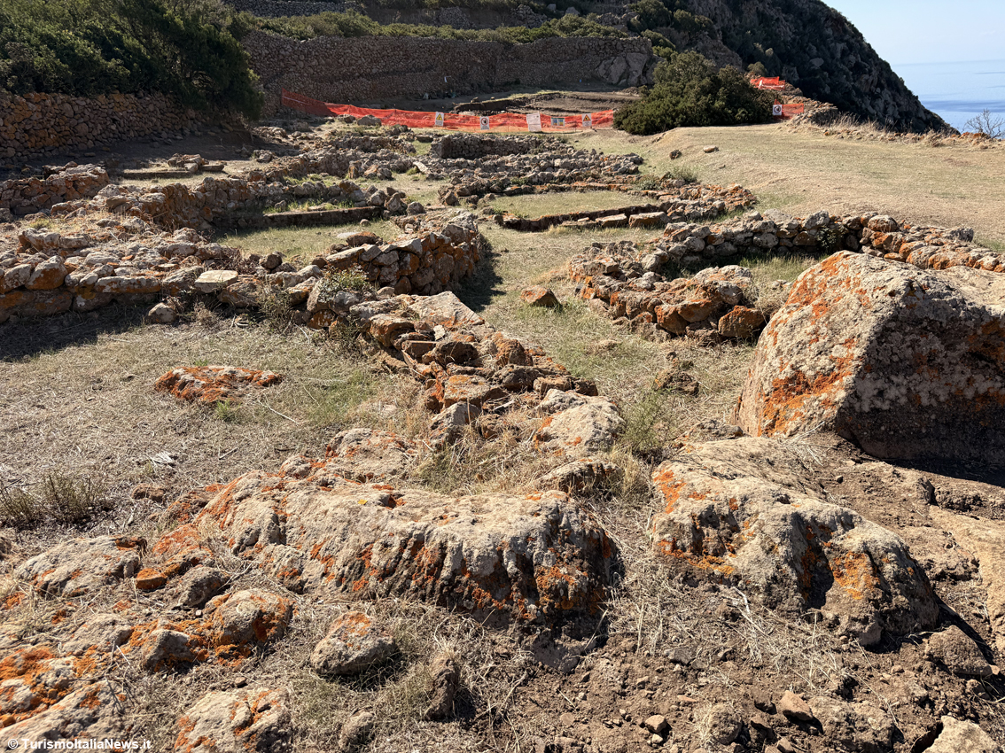 Filicudi, il sito archeologico di Capo Graziano