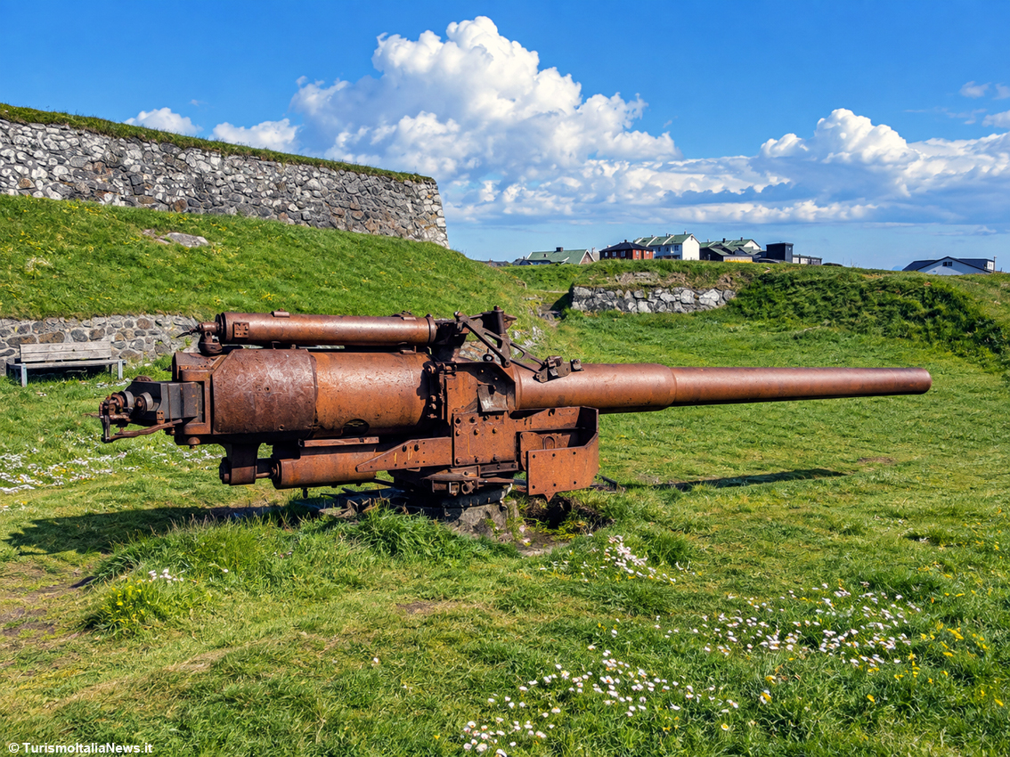 Pirati, contrabbando e cannoni: Skansin racconta quattro secoli di storia delle Fær Øer, è la fortezza simbolo di Tórshavn