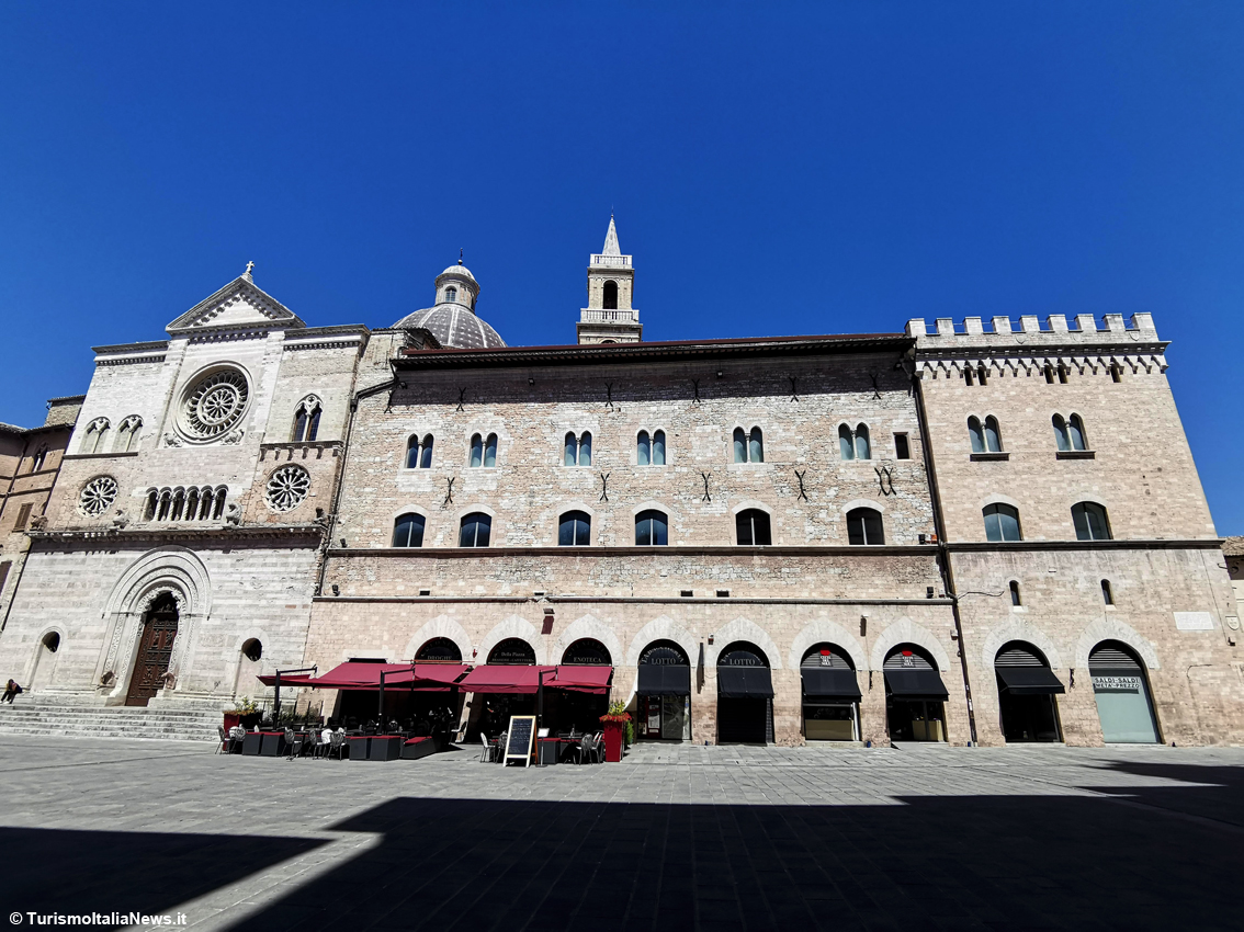 La città di Foligno, in Umbria, è gemellata con La Louvière