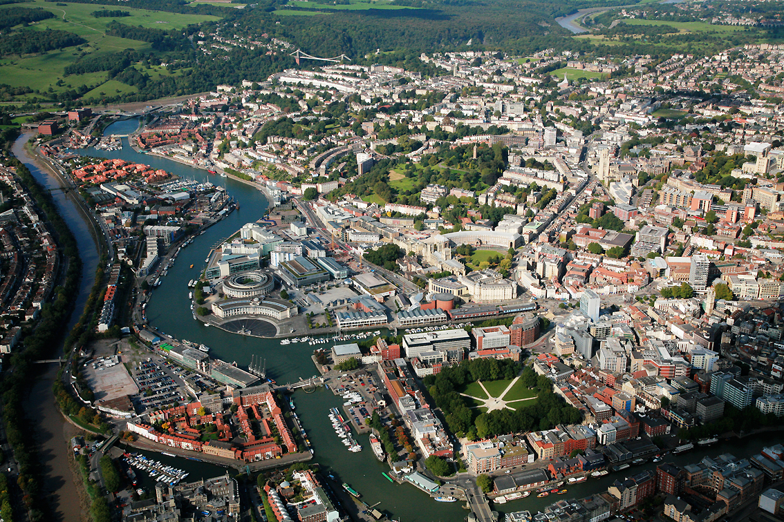 Gran Bretagna: vacanza a Bristol, la città della Street Art e del maestoso Clifton Suspension Bridge (foto Visit Bristol)