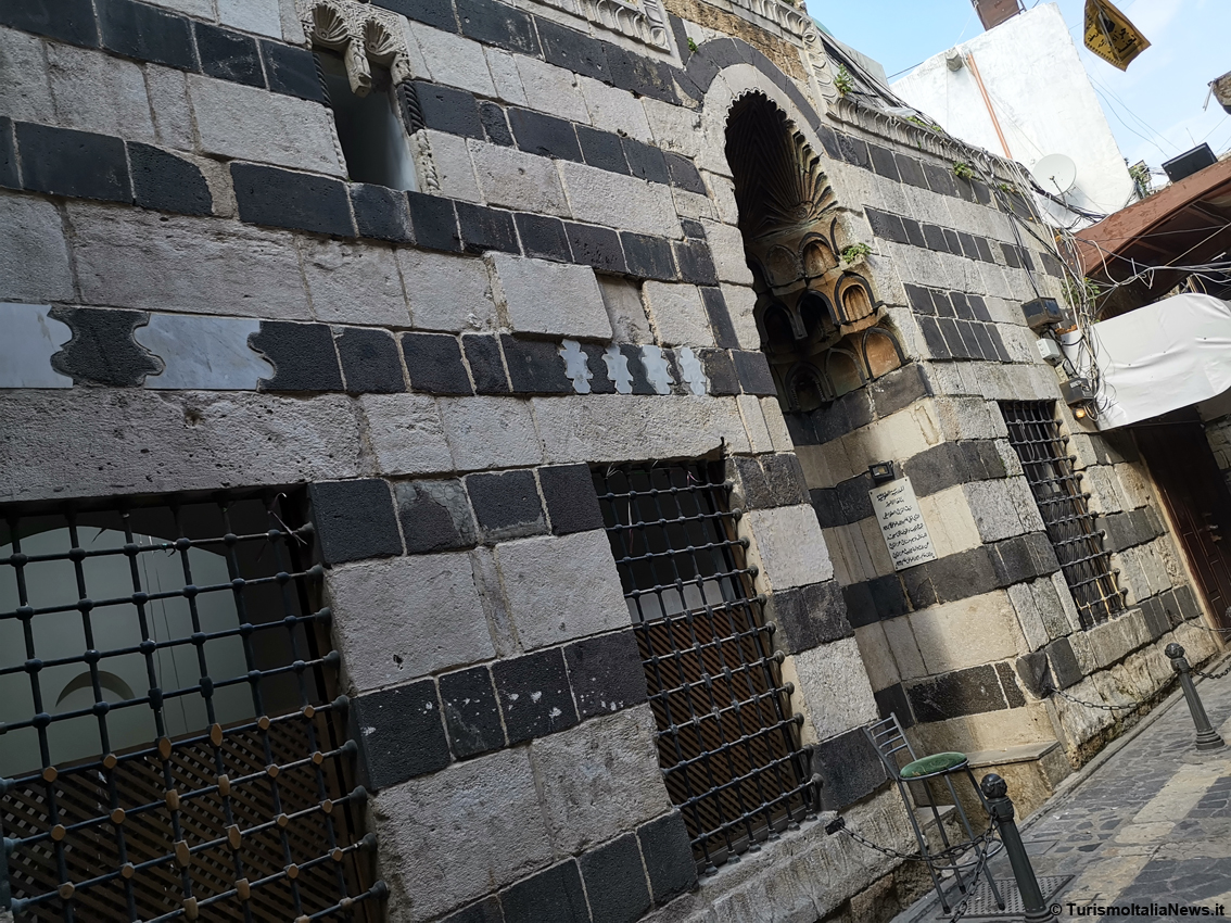 Nella difficile città di Tripoli del Libano alla scoperta del Khan dei saponieri, prezioso commercio che richiama la tradizione dei Fenici