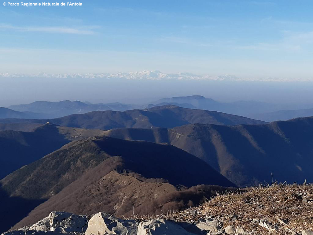 La Via del Sale, su e giù per l’Appennino da Varzi a Recco: il libreria la guida per un turismo intelligente e consapevole