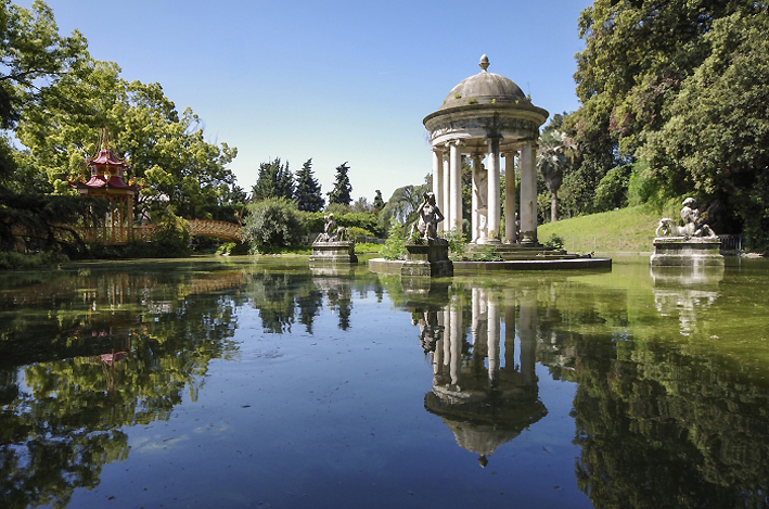 Primavera a Genova: fioriscono le Camelie di Villa Durazzo Pallavicini a Pegli, visite guidate da febbraio ad aprile (foto Sacs)