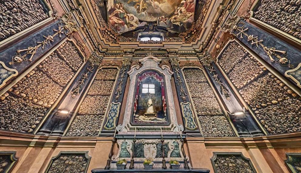 Milano, la Chiesa di San Bernardino alle Ossa