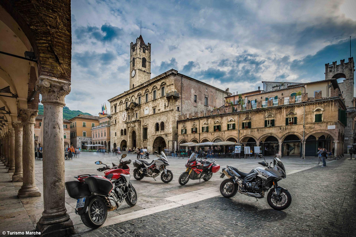 images/stories/marche/AscoliPiceno1.JPG