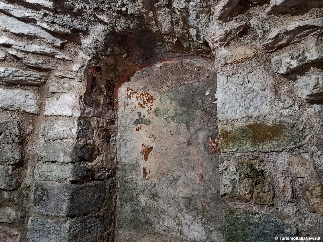 Serra Sant'Abbondio, la Cripta di San Biagio